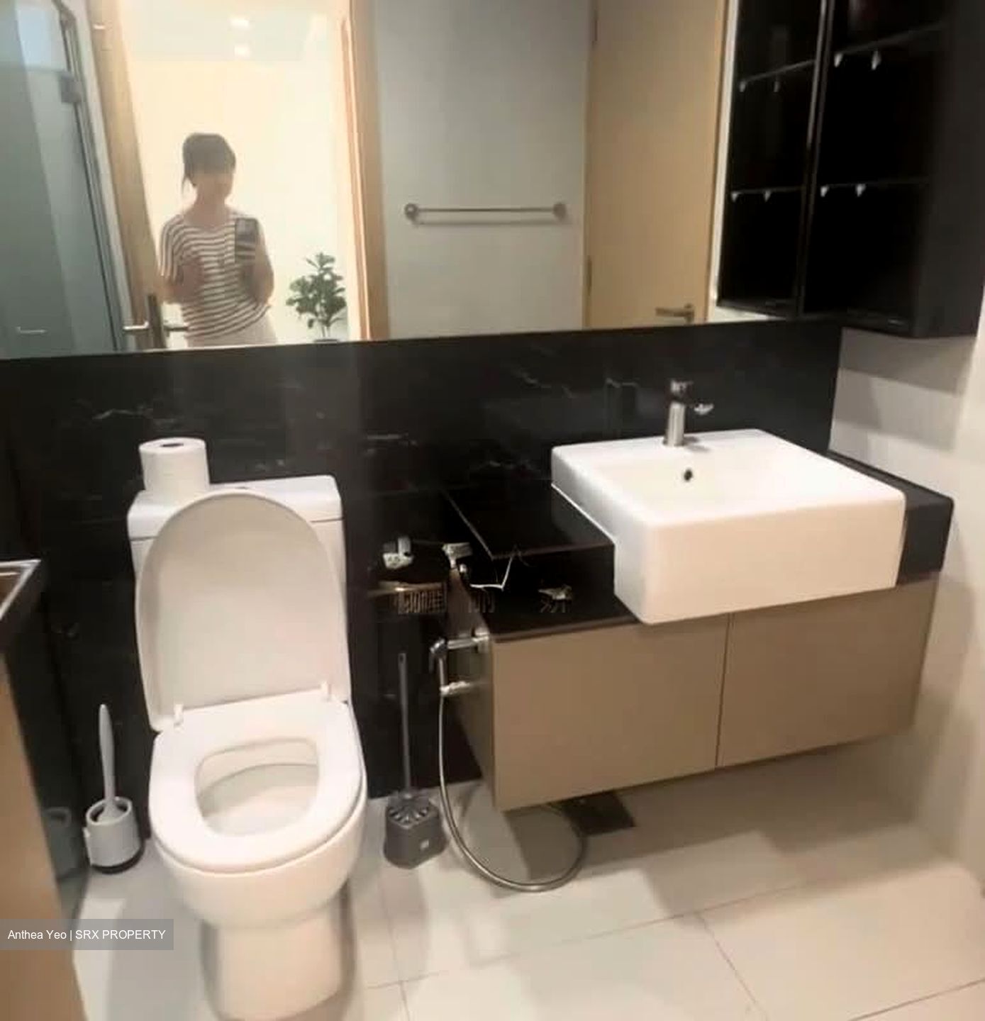 Esparina Residences (D19), Condominium #584880131